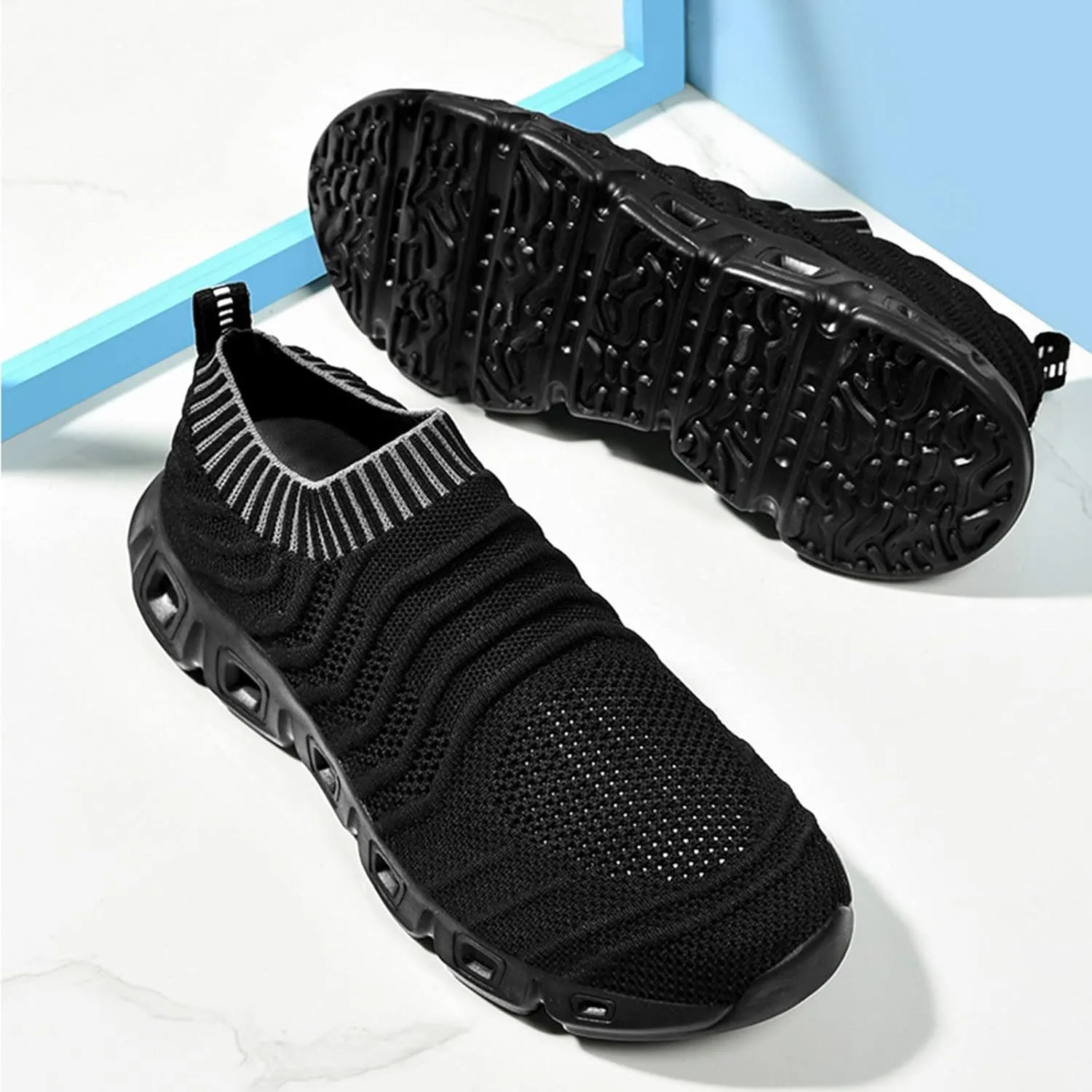 2022 New Men's Hollow Flying Woven Lightweight Breathable Comfortable Decompression Fashion Casual Shoes Men Sneaker Men's FA