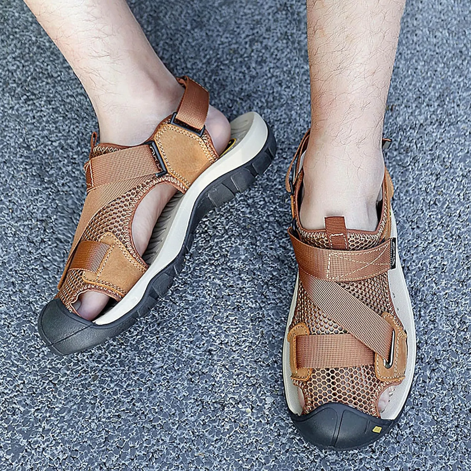 2023 New Andals Men's Breathable Sports Outdoor Beach Shoes Slip Hollow Cowhide Men's Shoes Thong Sandals for Men Wide Men's