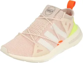 adidas Originals Women's Arkyn Track and Field Shoes, 7.5 us