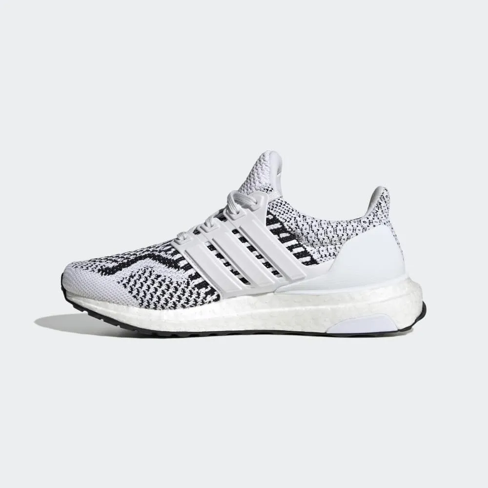adidas Unisex-Child Ultraboost 5.0 DNA Shoes Running