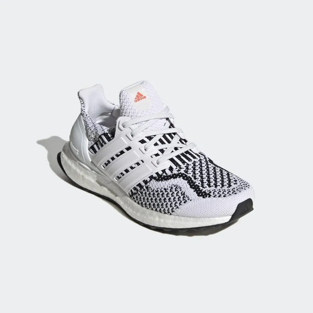 adidas Unisex-Child Ultraboost 5.0 DNA Shoes Running