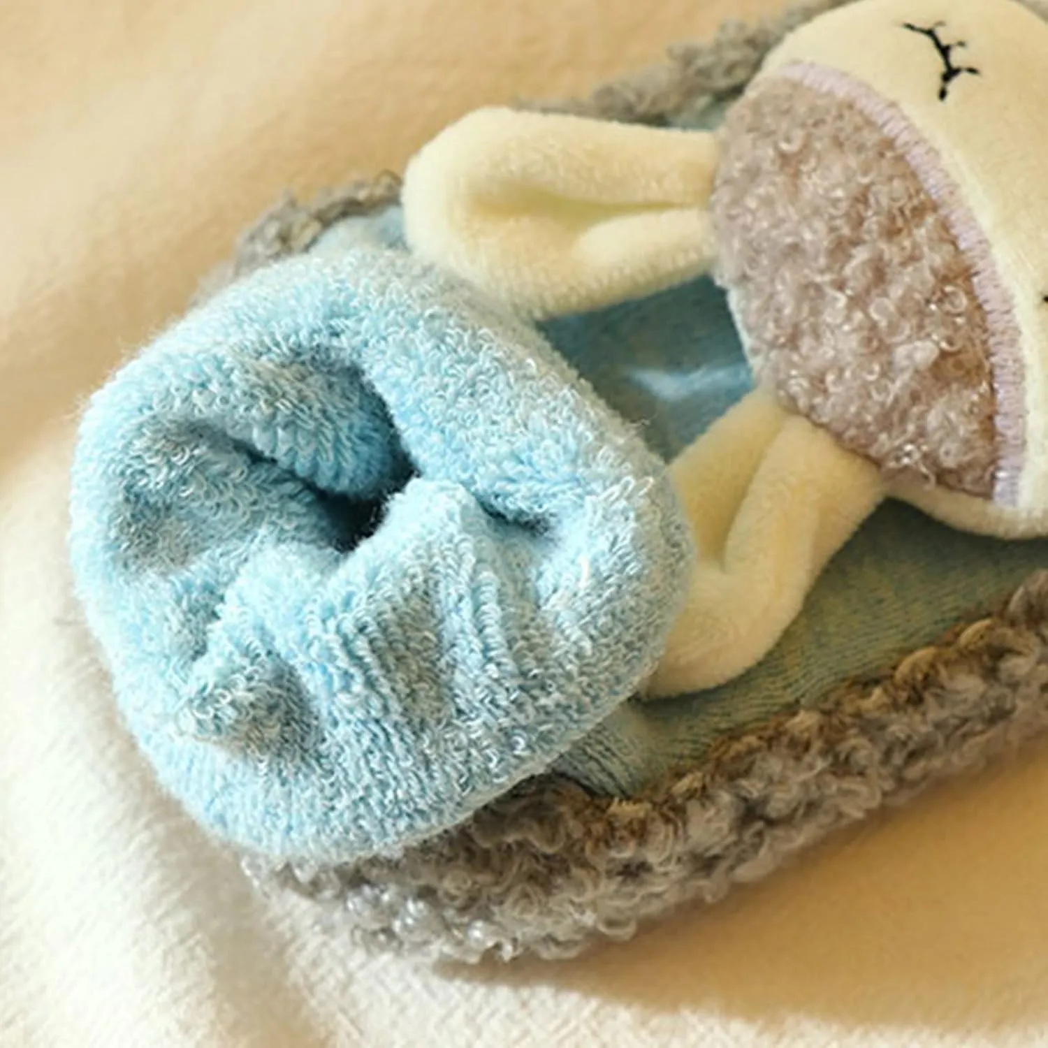 Baby Non Slip Warm Sock Shoes Autumn Winter Cute Toddler Walking Shoes Boys Girls Flat Bottom Comfortable Shoes