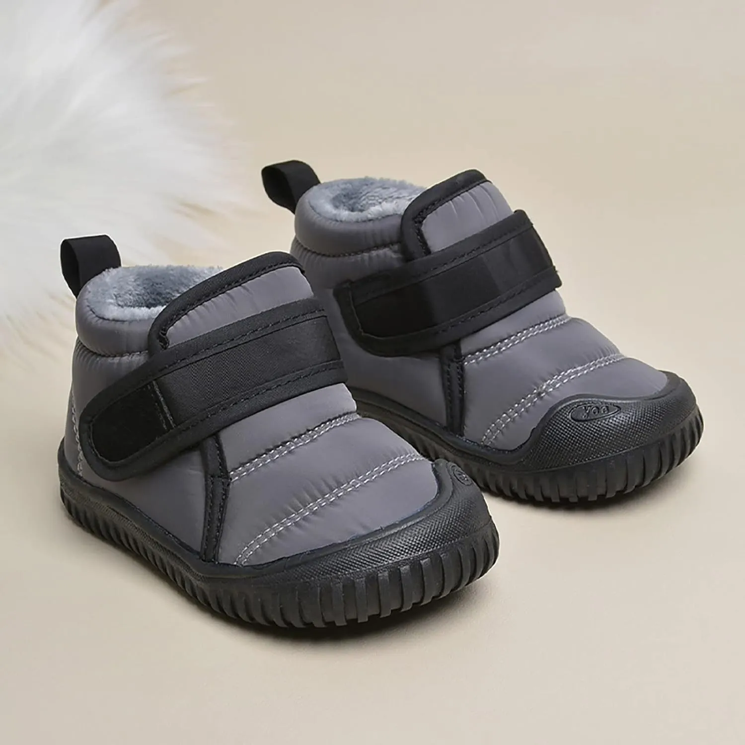Boys Waterproof Snow Boots Soft Sole Plus Velvet Warm Snow Boots Outdoor Comfortable Winter Shoes