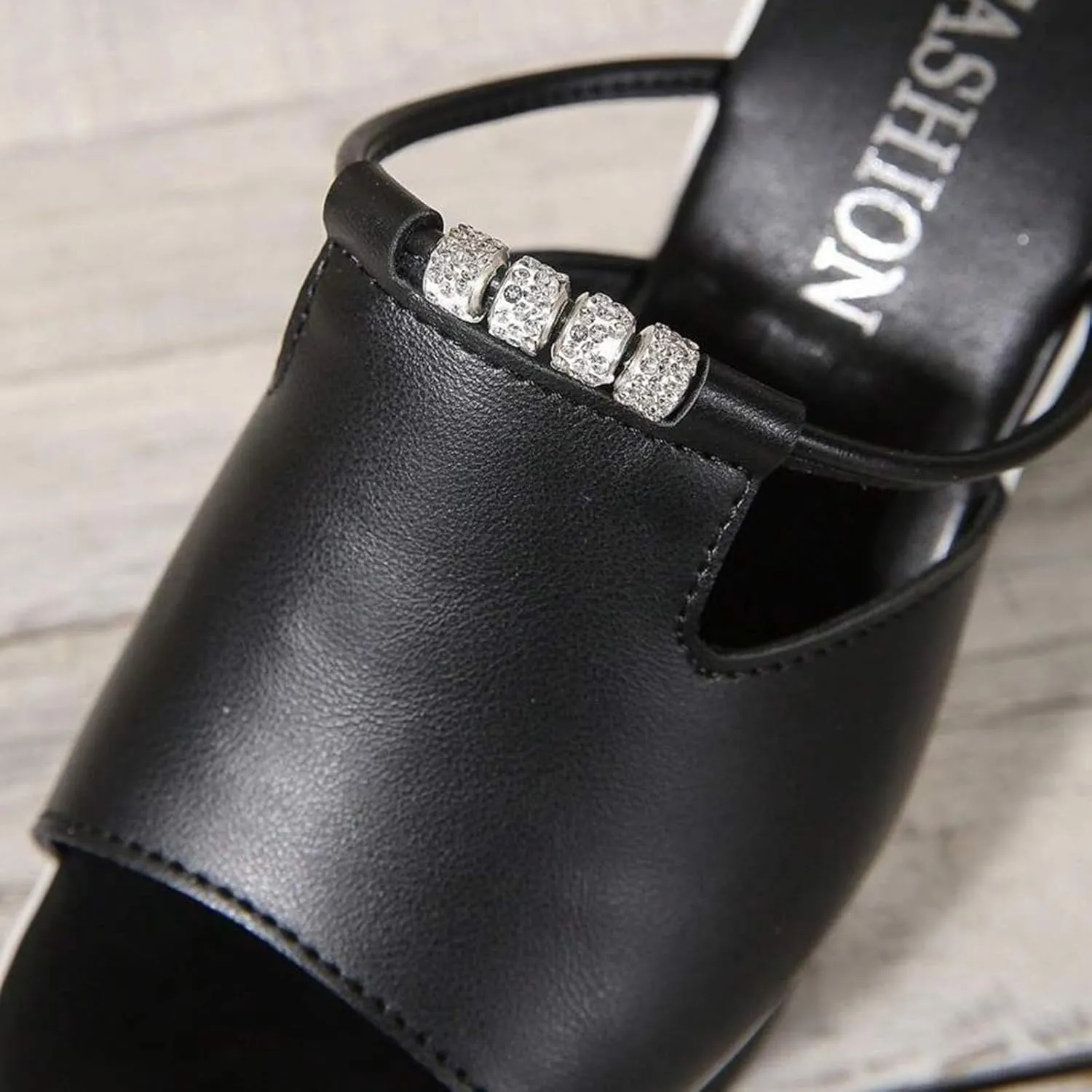 Casual Slip on Summer Shoes Summer Wedge Thick Platform Women Sandals Slip On Versatile Casual High Heel Women Sandals
