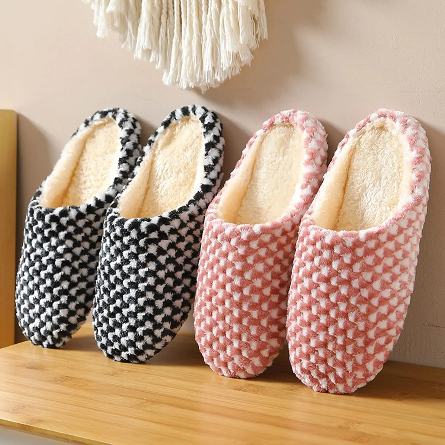 Christmas Slippers for Men Comfort Fluffy Fuzzy Slip on House Slippers Open Toe Cross Band Indoor Outdoor Non-Slip