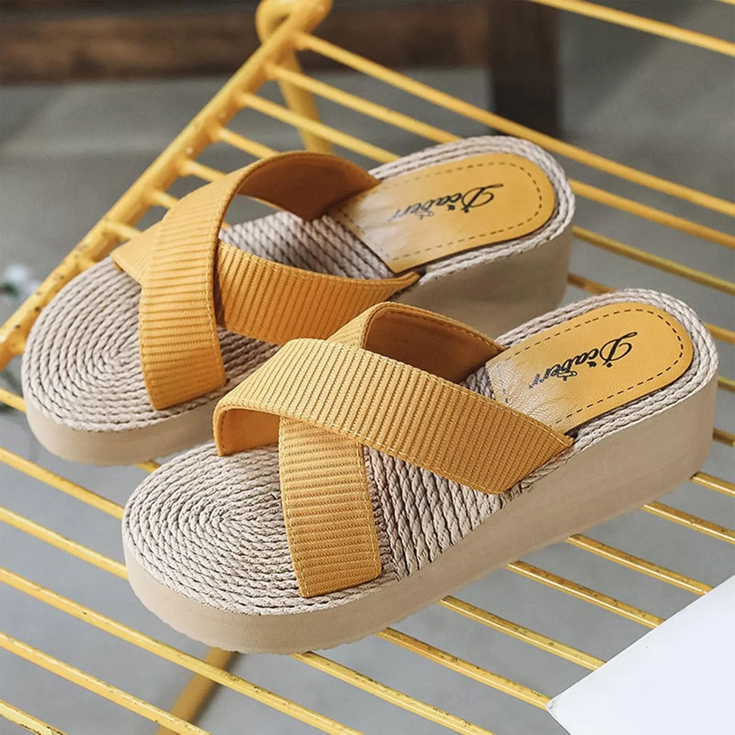 Comfortable Slip On Slide Sandals Fashion Heel High Spring Summer Sandals Casual Beach Slippers Wedge Women's slipper