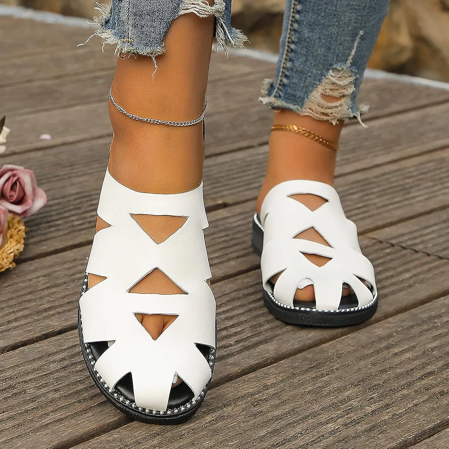 Comfortable Slip On Slide Sandals Women's Slippers 2023 New Foreign Trade Large Size Sandals Women's Flat Bottom