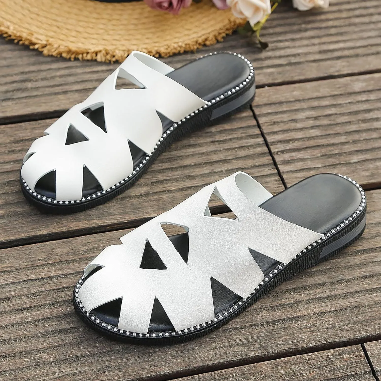 Comfortable Slip On Slide Sandals Women's Slippers 2023 New Foreign Trade Large Size Sandals Women's Flat Bottom