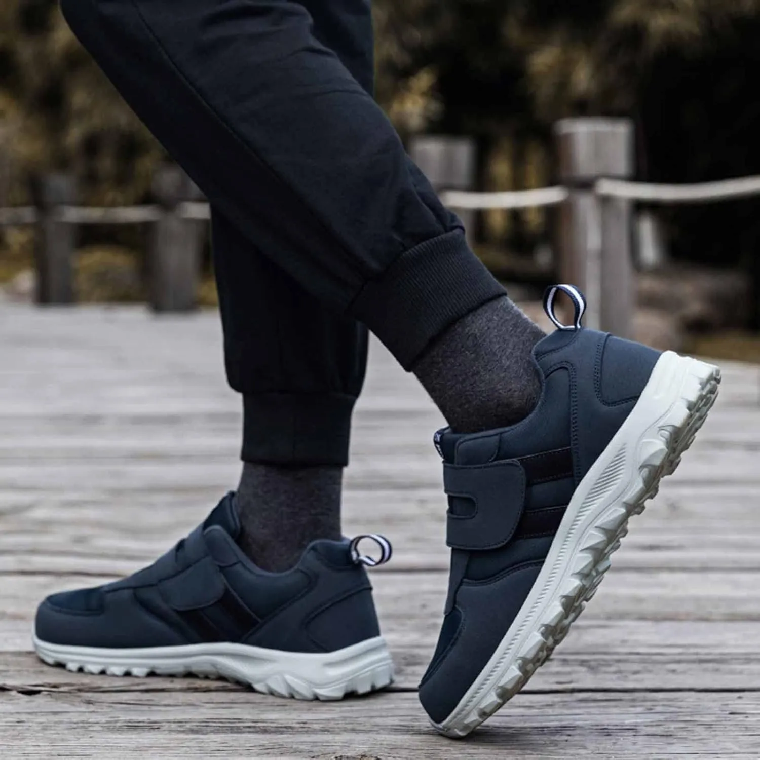 Couple Models Men's Middle and Elderly Light and Comfortable Non Slip Hook Loop Walking Sport Sneaker Shoes for Men Men Shoes