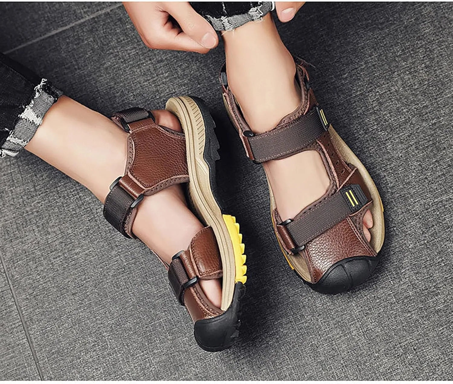 Fashion Men's Large Size Hiking Sandals,Outdoor Sports Closed Toe Beach Shoes Breathable Classics Leather