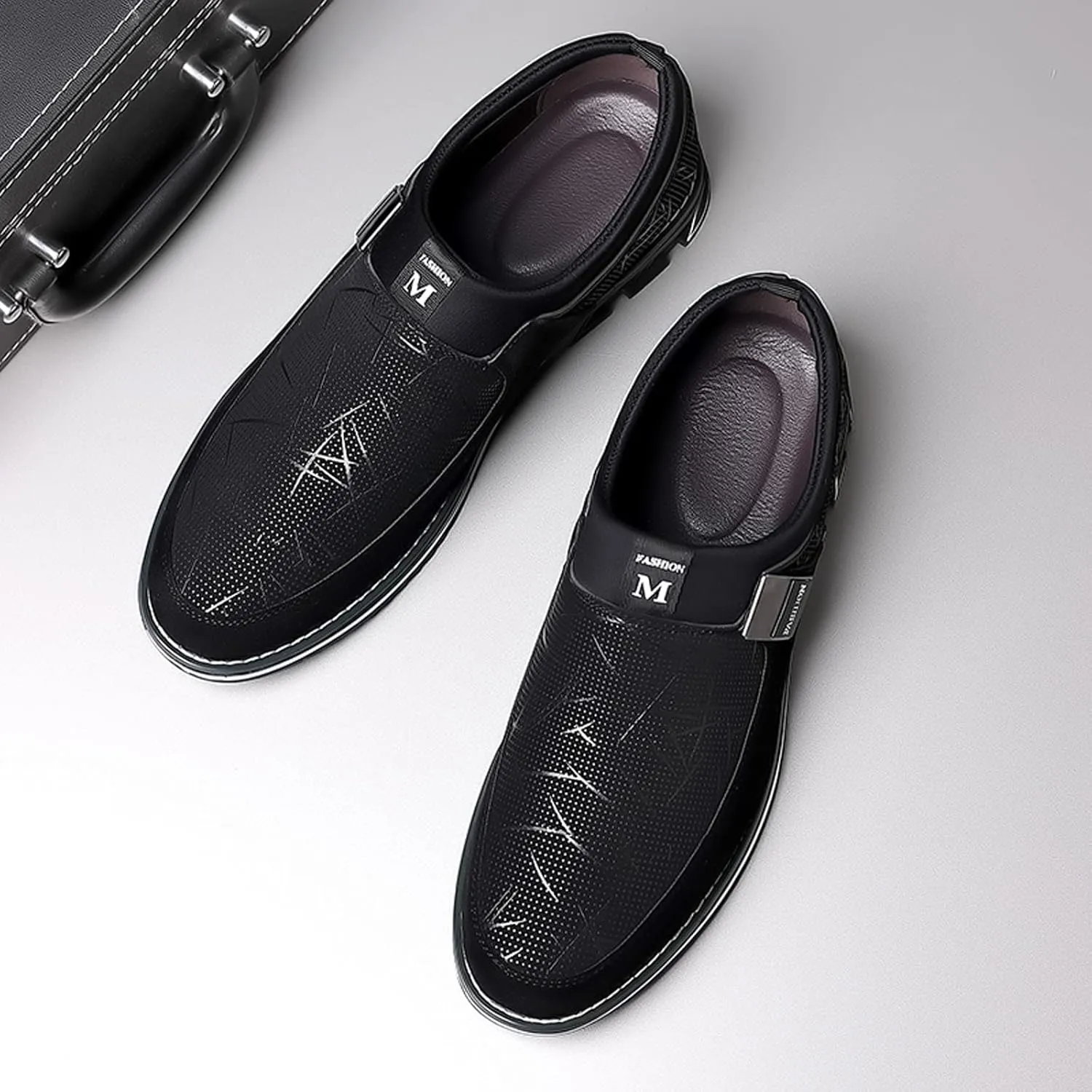 Fashion Style Men's Breathable Comfortable Business Slip On Work Leisure Hit Color Leather Shoes Men Shoe Formal Water Shoes