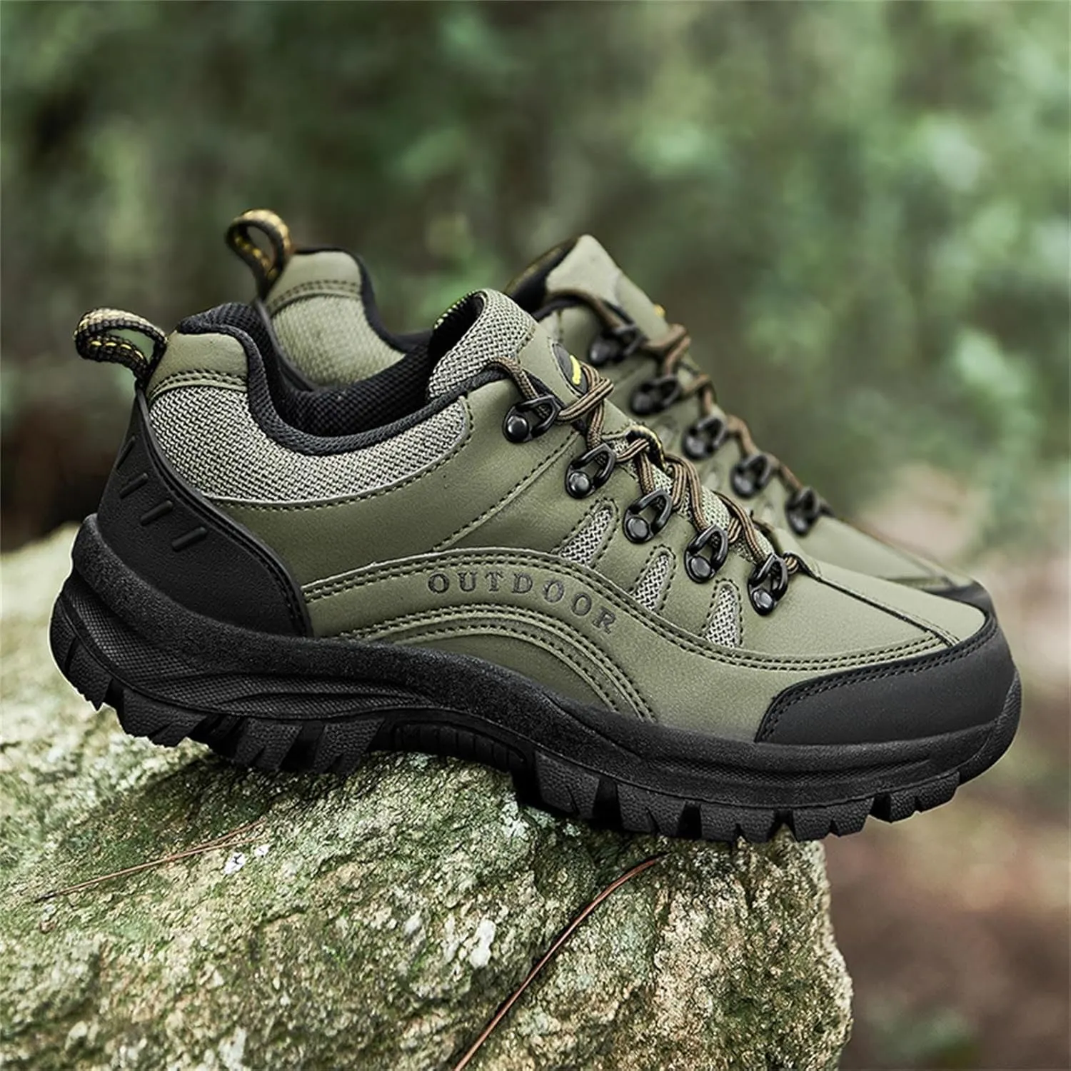 Fashion Summer and Autumn Men Hiking Shoes Non Slip Soles Thick Bottom Mesh Breathable Casual Mens Sneaker Boots Size 14 Mens