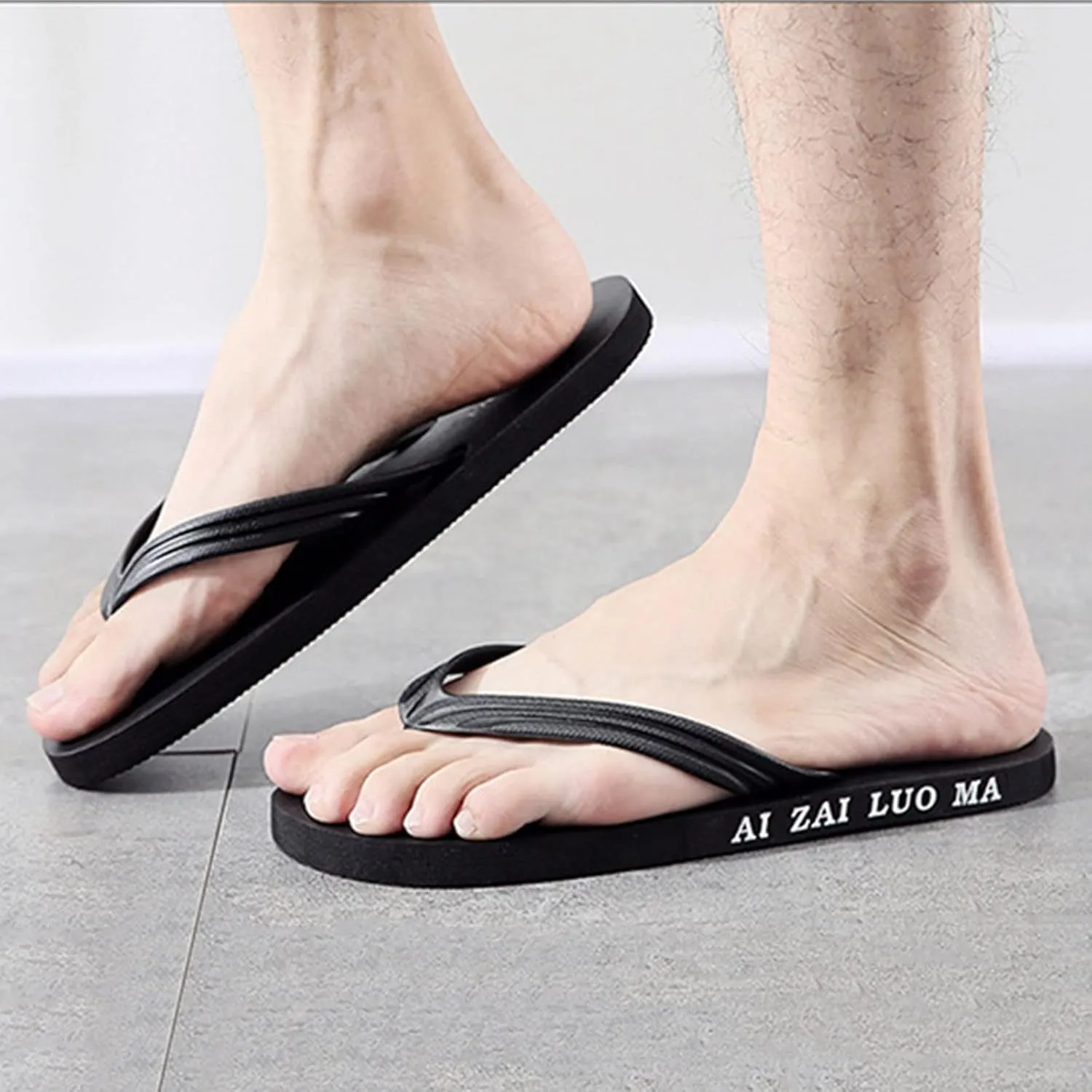 Flip Flops Men Summer Flat Soft Bottom Comfortable Lightweight Casual Beach Sandals Dressy Sandals Men
