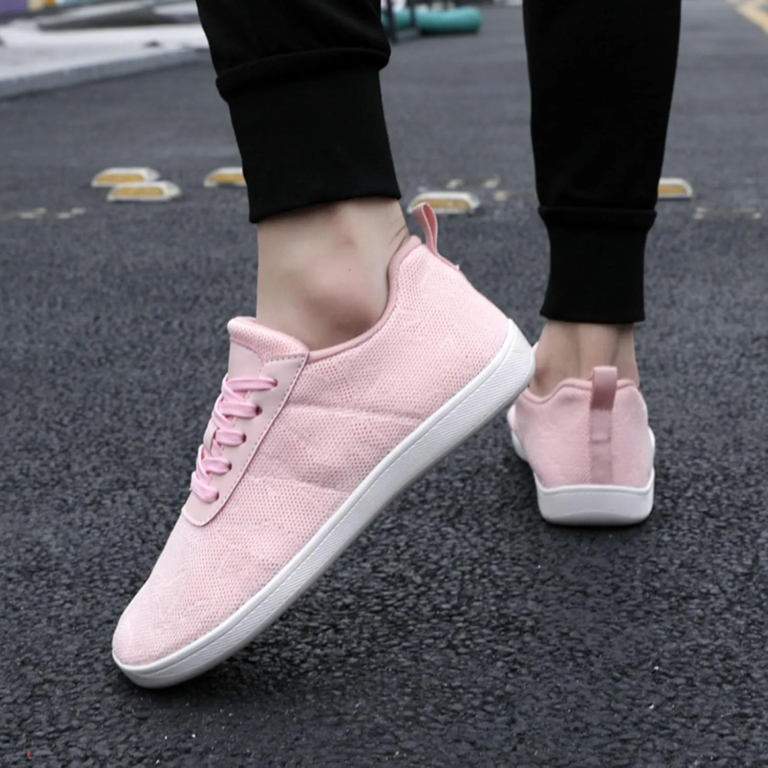 Foreign Trade New Flying Weaving Mesh Breathable Coples Shoes Round Head Low Top Soft Bottom Casual Sneaker for Men Water