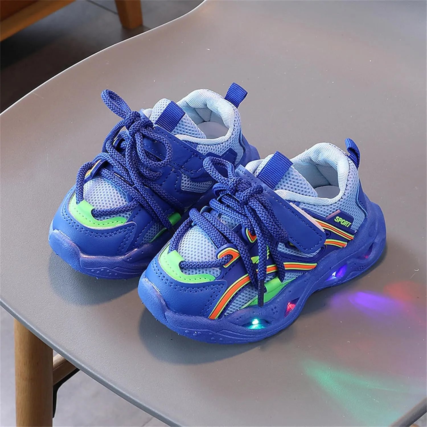 Girls Light Up Walking Shoes Boys Sneakers Boys Tennis Shoes Boys Kids Sneakers Mesh Breathable Running Shoes