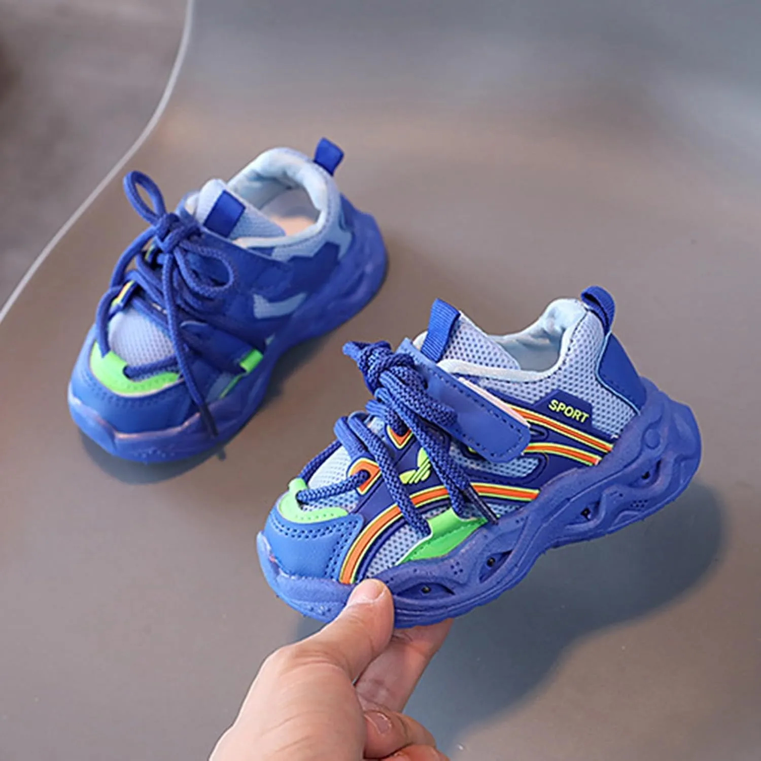 Girls Light Up Walking Shoes Boys Sneakers Boys Tennis Shoes Boys Kids Sneakers Mesh Breathable Running Shoes