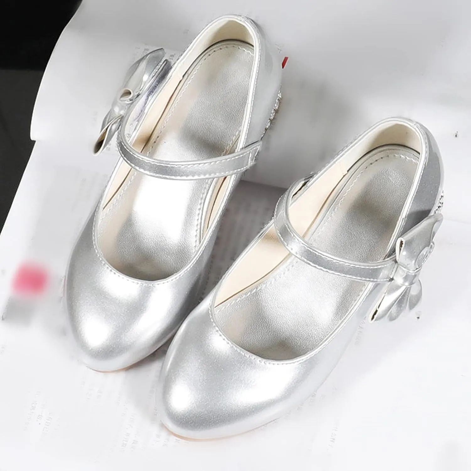 Girls Mary Jane Dress Shoes for Kids Bowknot Hook and Loop Low Heel Flower Girl Wedding Flat Princess Shoes