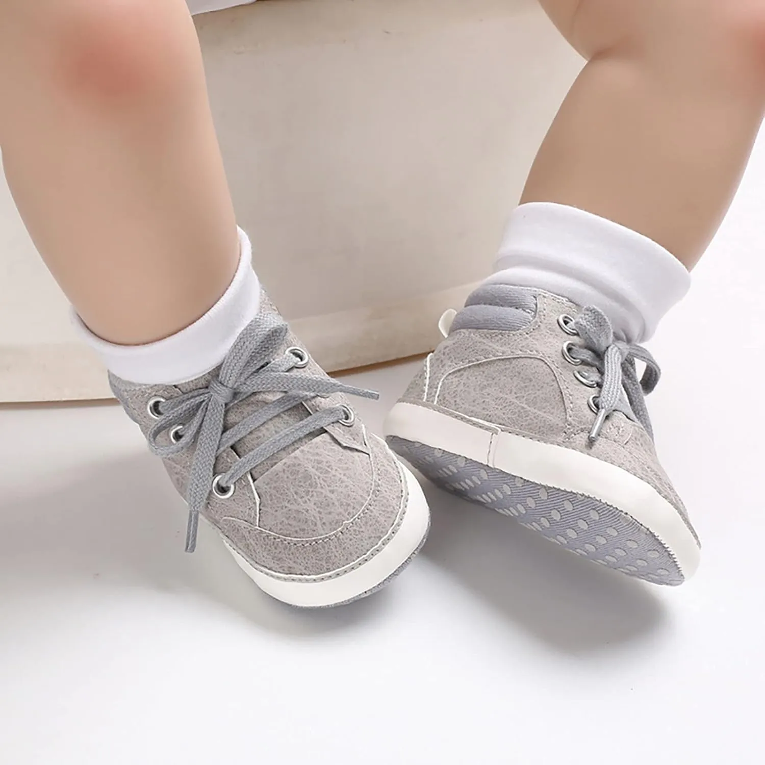 Kids Boys Girls Leather Shoes Flat Bottom Running Sneakers Boys Girls Outdoor Indoor Walking Sports Shoes