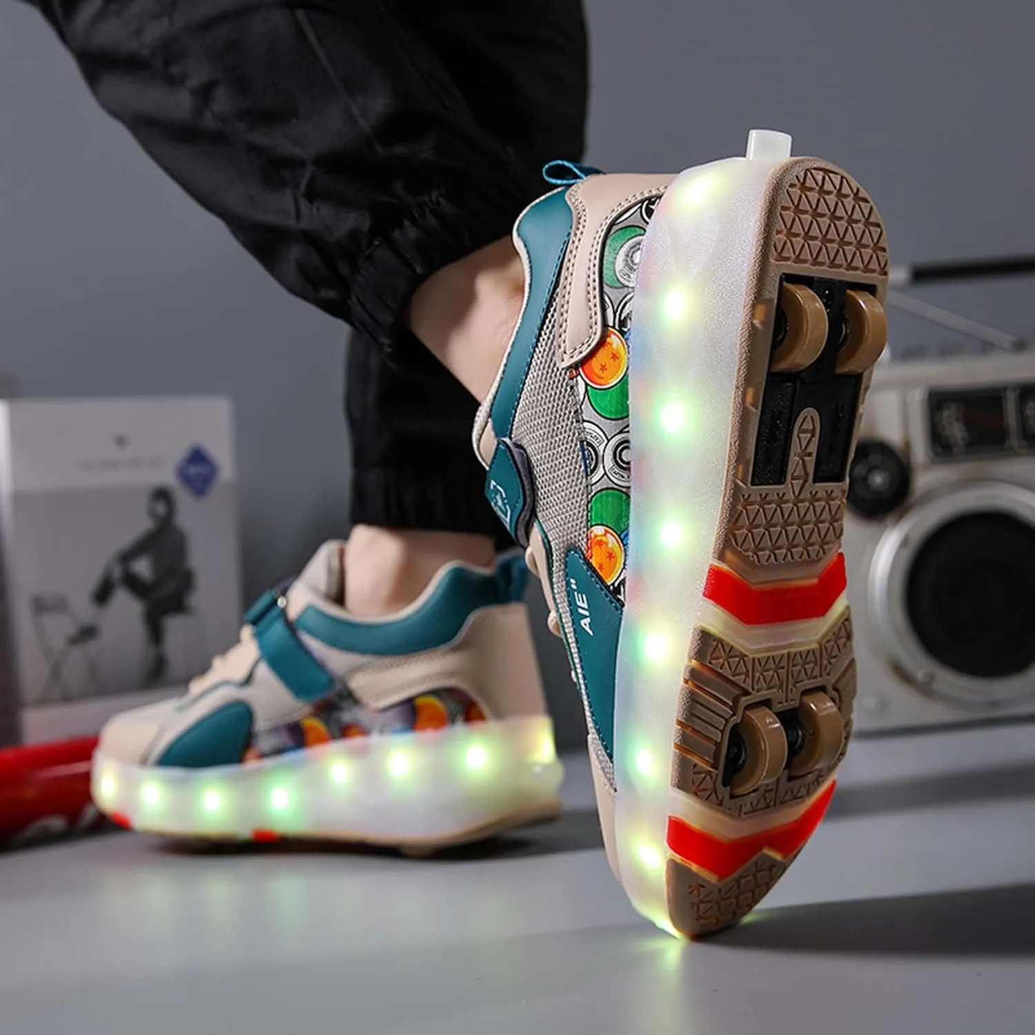 Kids Roller Skating Shoes Casual Walking Shoes Boys Shoes LED Colorful Luminous Shoes USB Charging Detachable Pulleys Suitable for Beginners in roller Skating Sports