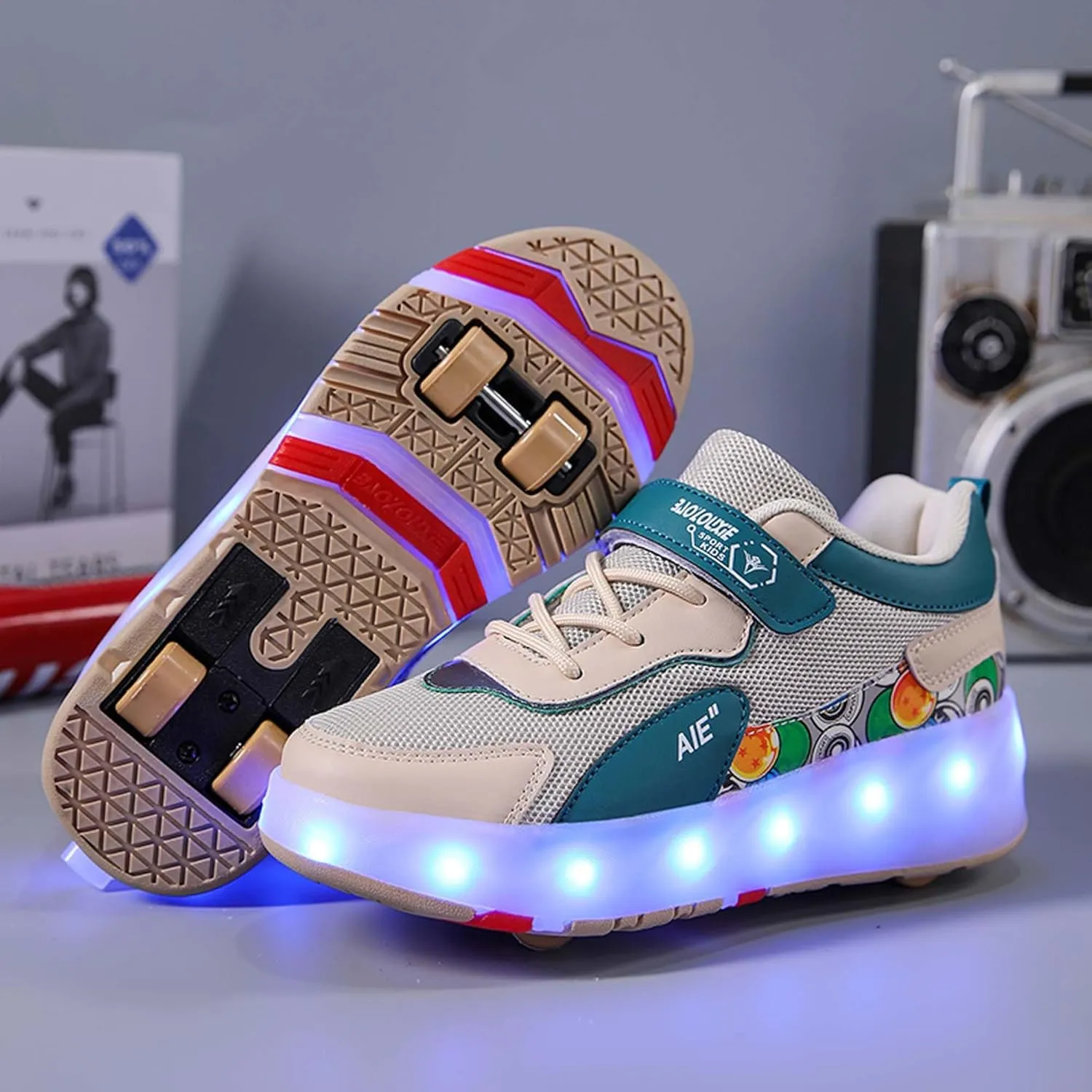 Kids Roller Skating Shoes Casual Walking Shoes Boys Shoes LED Colorful Luminous Shoes USB Charging Detachable Pulleys Suitable for Beginners in roller Skating Sports