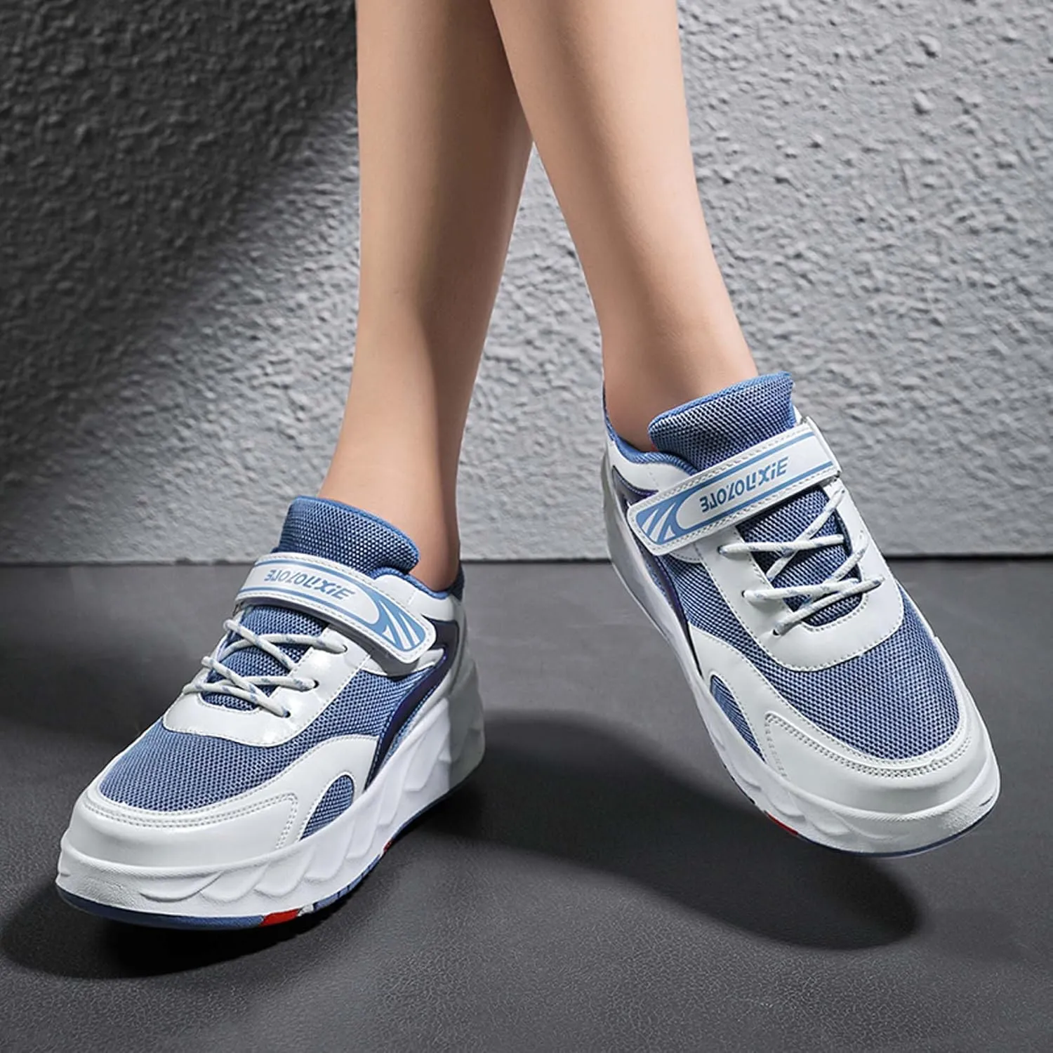 Kids Roller Skating Shoes Scalable Four Wheel Shoes USB Rechargeable LED Light Shoes Best Equipment for Beginners in Roller Skating for Boys and Girls