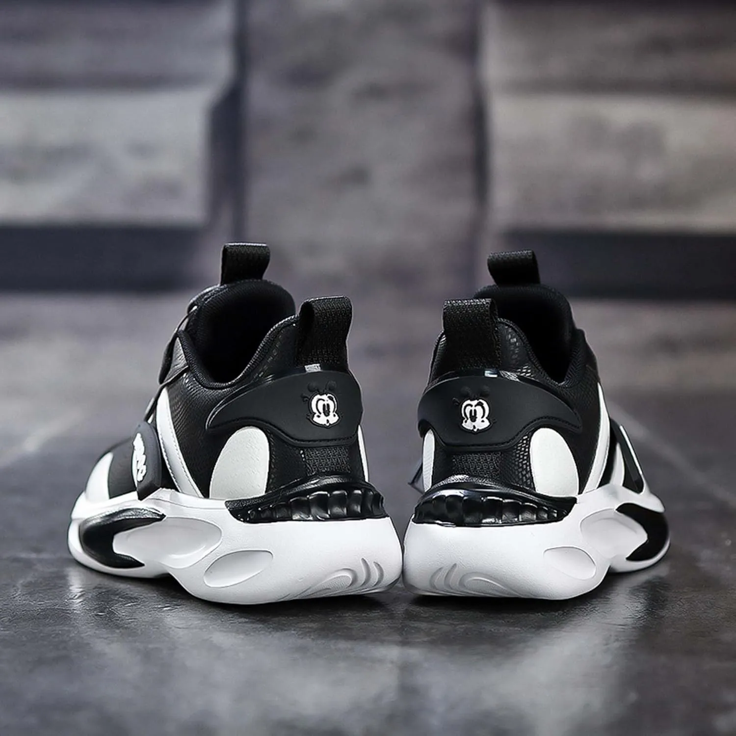 Kids Rotating Buckle Running Shoes Rubber Sole Non Slip Sneakers Lightweight and Breathable Walking Shoes Outdoor Park and Amusement Park Walking Shoes Jogging Shoes Skateboarding Shoes Flat Shoes