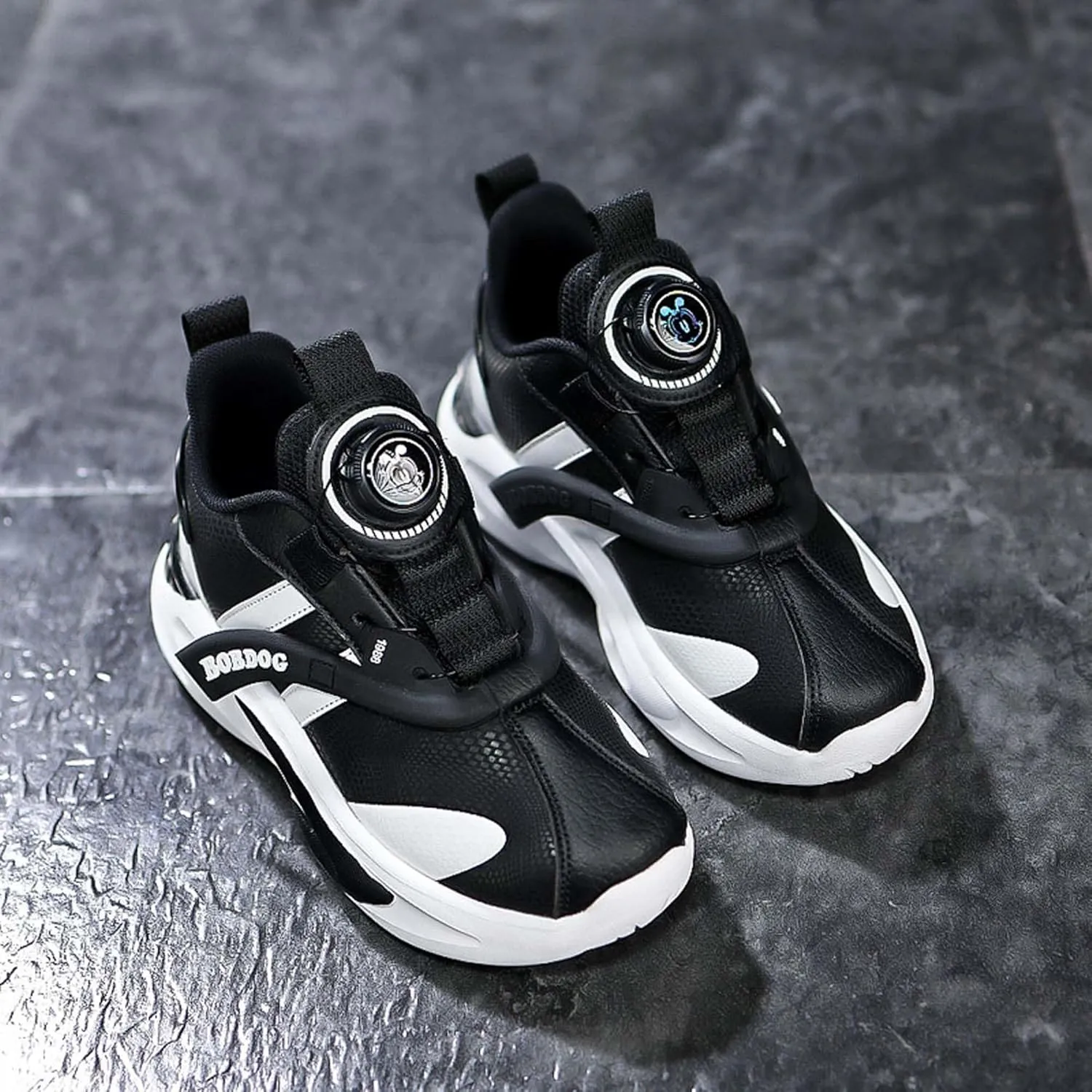 Kids Rotating Buckle Running Shoes Rubber Sole Non Slip Sneakers Lightweight and Breathable Walking Shoes Outdoor Park and Amusement Park Walking Shoes Jogging Shoes Skateboarding Shoes Flat Shoes