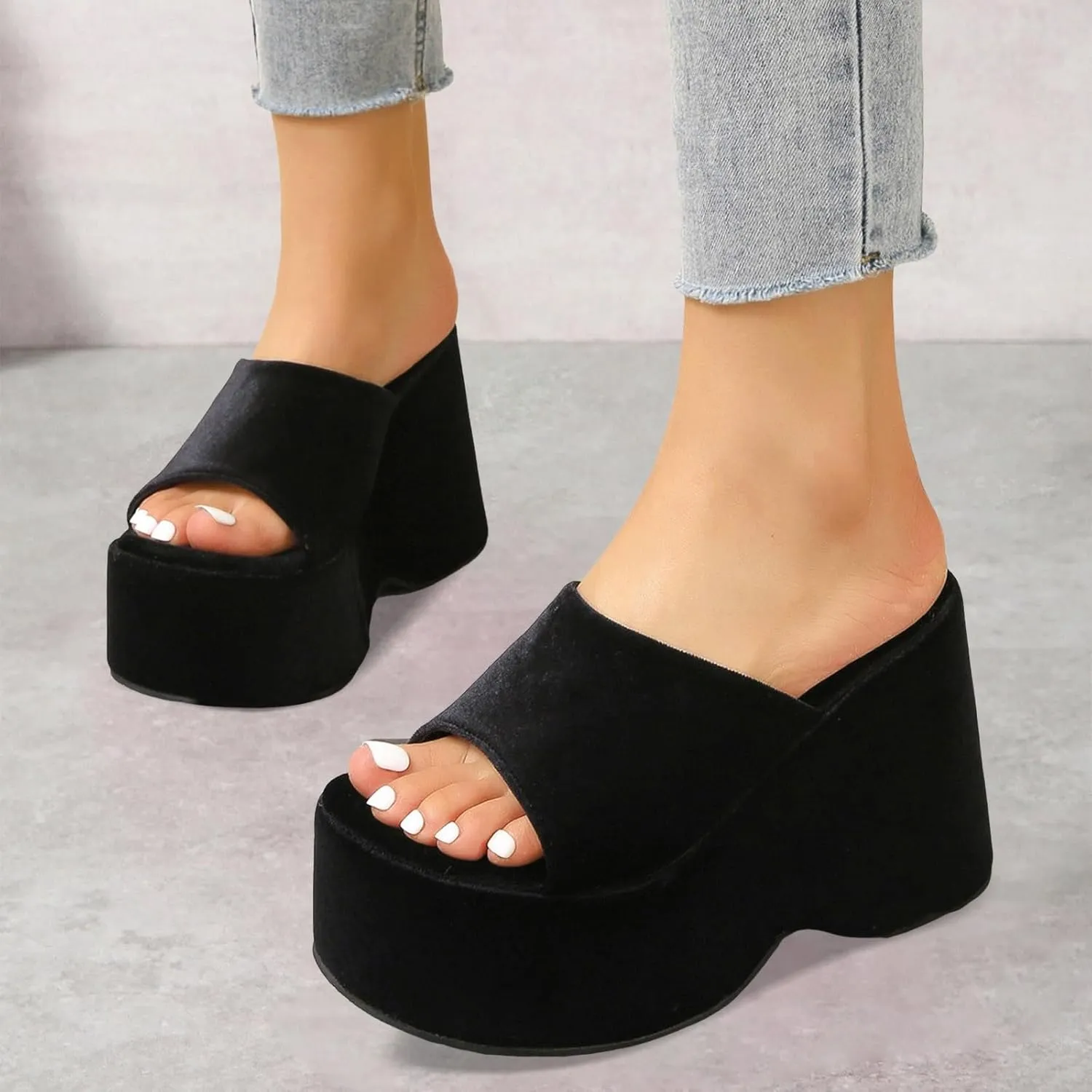 Ladies Fashion Solid Color Leather Open Toe Square Head Flat Casual Slipper Fuzzy Bedroom Slippers Women with Heels