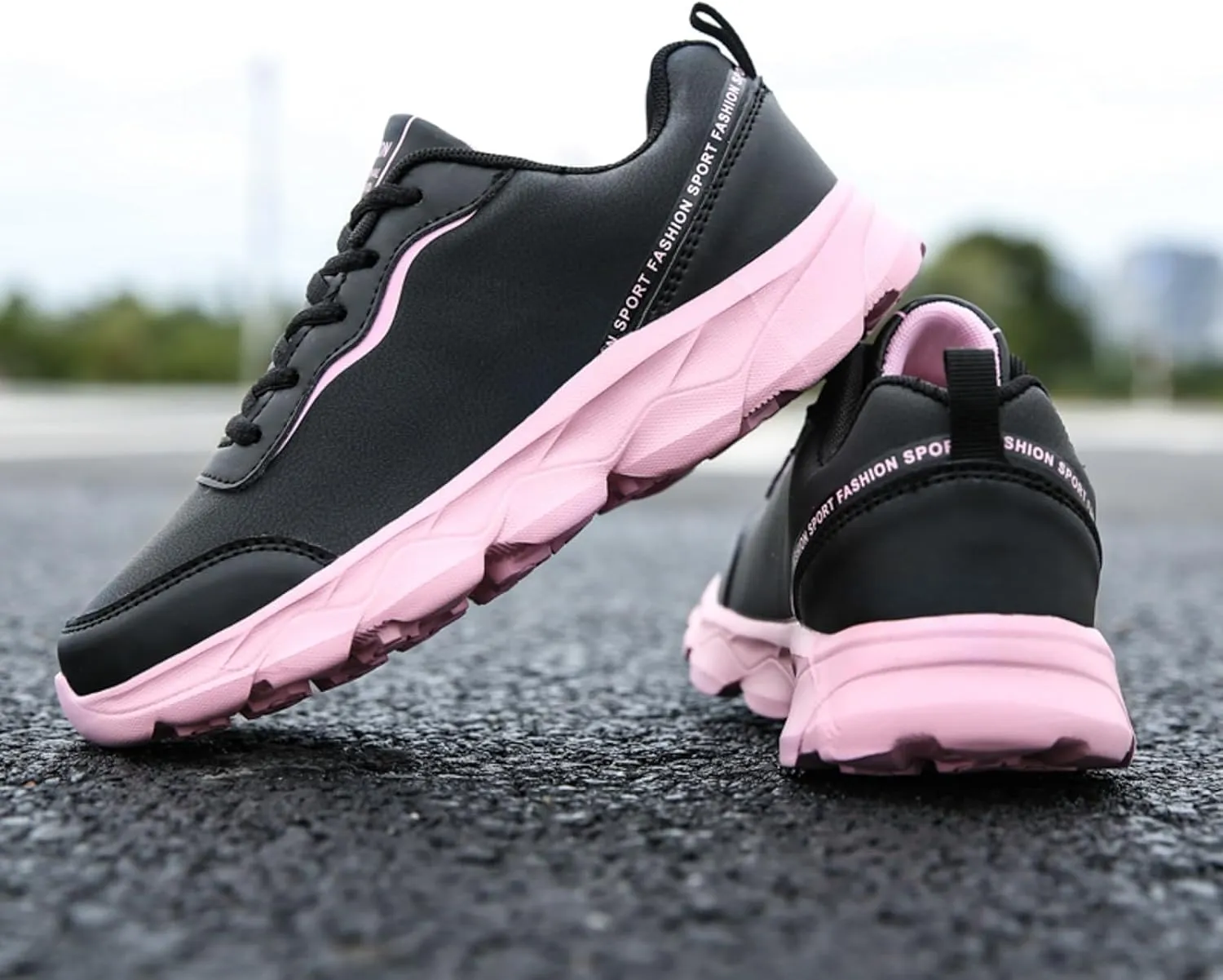 Lightweight Breathable Diabetic Shoes for Women Sports Workout Gym Shoes for Running Barefoot Minimalist Shoe