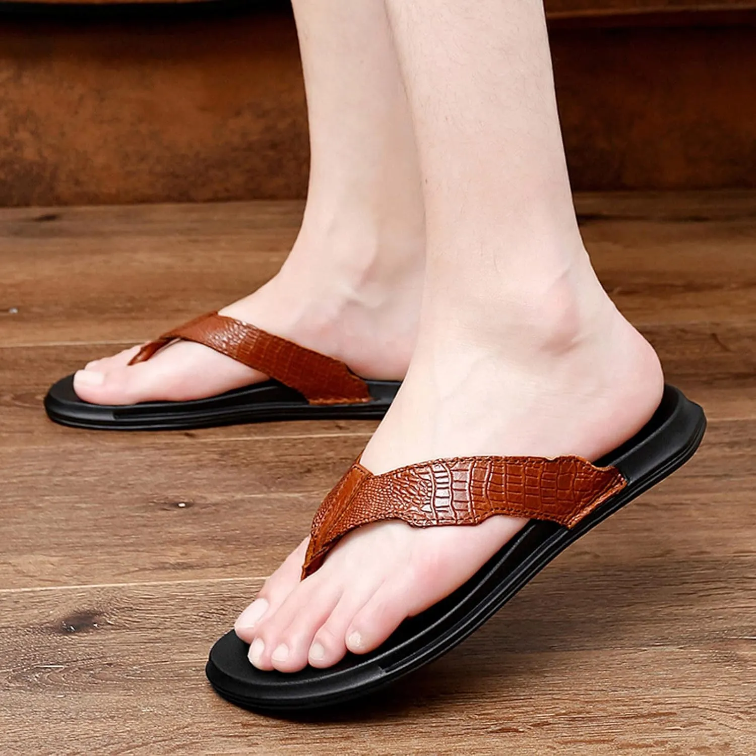 Men Flip Flops Fashionable Summer New Pattern Flat Bottom Comfortable Non Slip Large Beach Sippers Soft Slides for Men Water