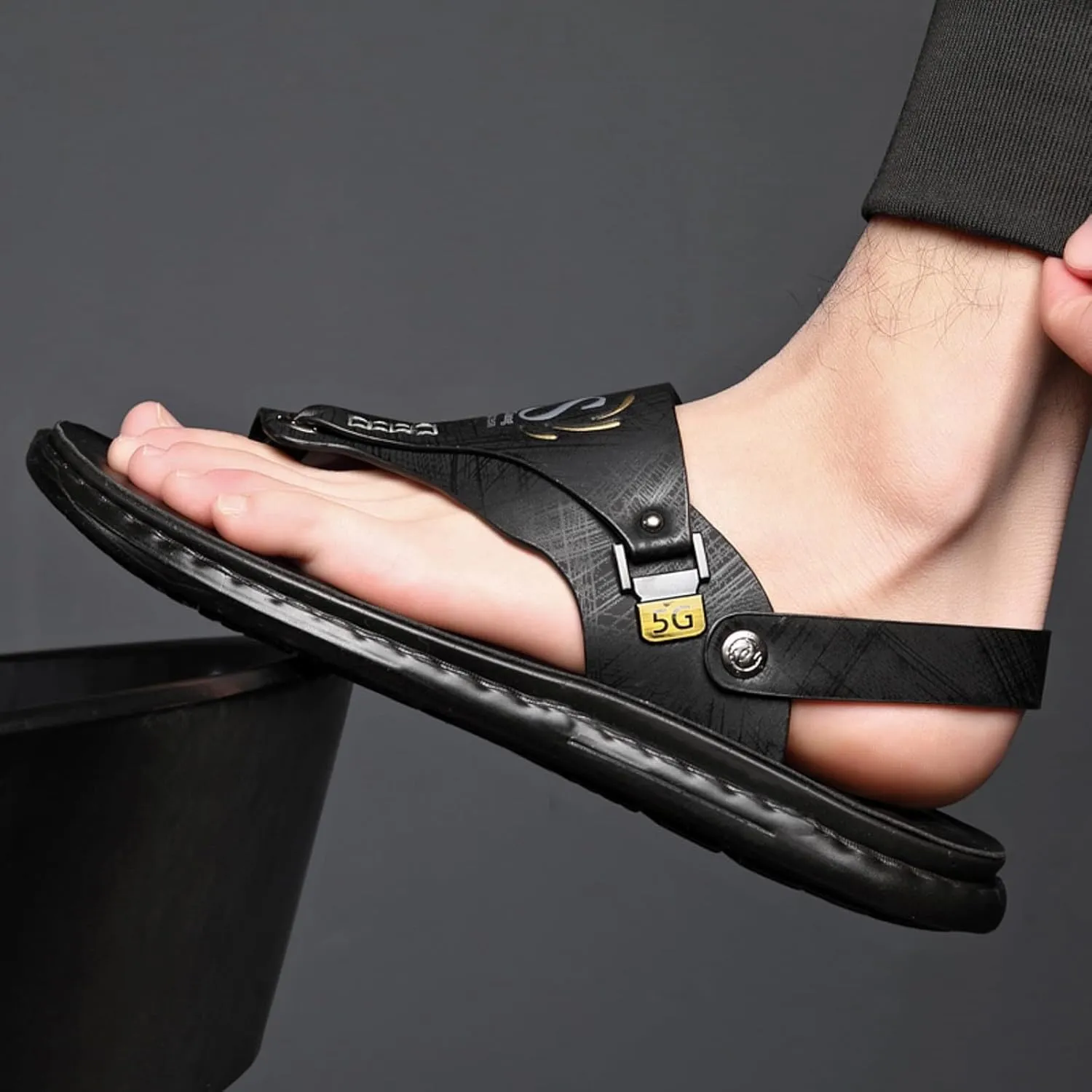Men Leather Sandals New Open Toed Toed Sandals Indoor And Outdoor Beach Flip Flops Purpose Design Radii Footwear Men