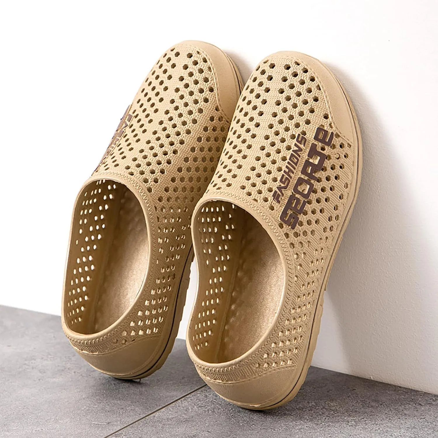 Men Sandal Close Toe Non Slip Beach Shoes Breathable Slip-On Water Sandals for Men