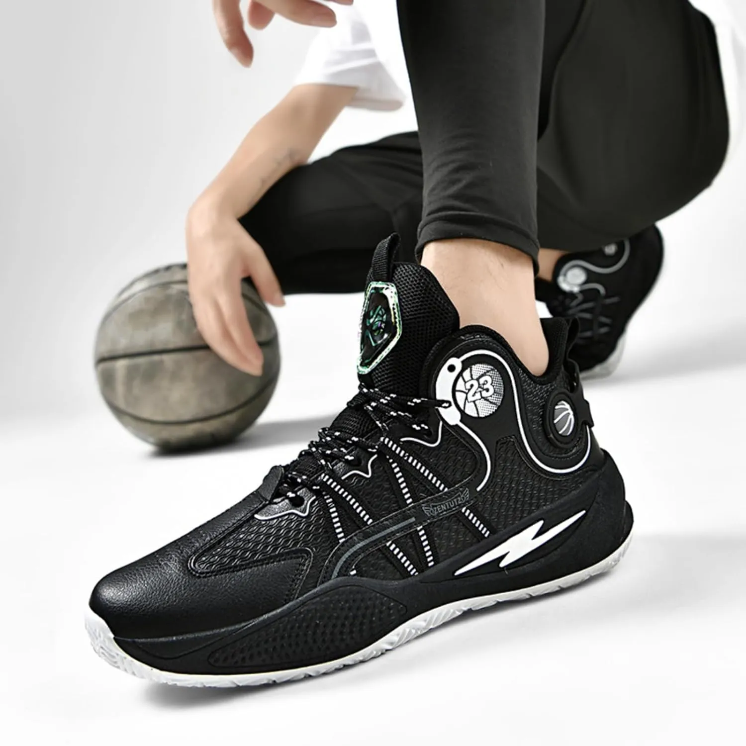 Men's Fashion High Top Lace Up Basketballs Shoes Lightweight Breathable Non-Slip Tennis Sneakers Classic Sports Walking Shoes