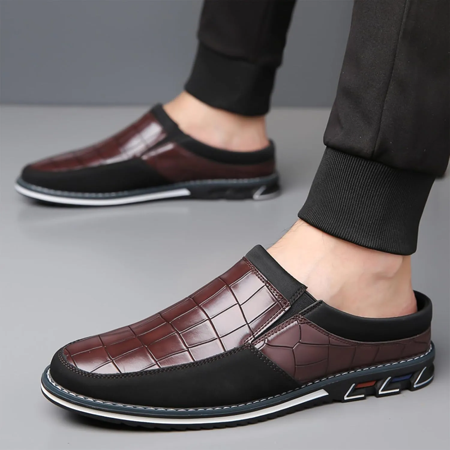 Men's Leather Printed Soft Sole Formal Mules Casual Comfortable Round Toe Flat Non-Slip Backless Lightweight Driving Loafers Business Work Mules
