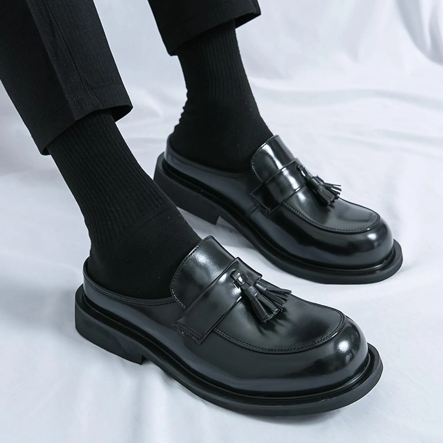Men's Leather Tassel Round Wide Toe Flat Mules Clogs Fashion Comfortable Breathable Closed Toe Slip-On Slingback Half Dress Loafers for Indoor Outdoor Party Walking Work Slippers