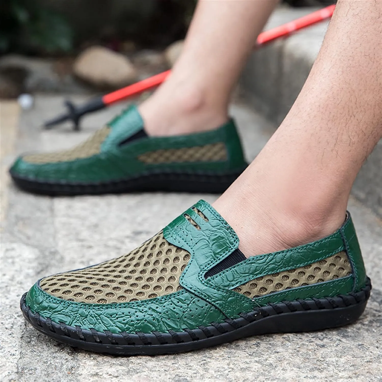Mens Loafers Round Toe Breathable Loafer Shoes Flexible Anti-Slip Flat Heel Walking Slip On