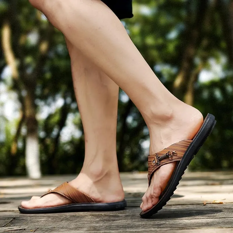 Mens PU Leather Thong Sandals Indoor and Outdoor Beach Flip FlopAnti-skidding Lightweight Quick Dry Comfy Garden Clogs