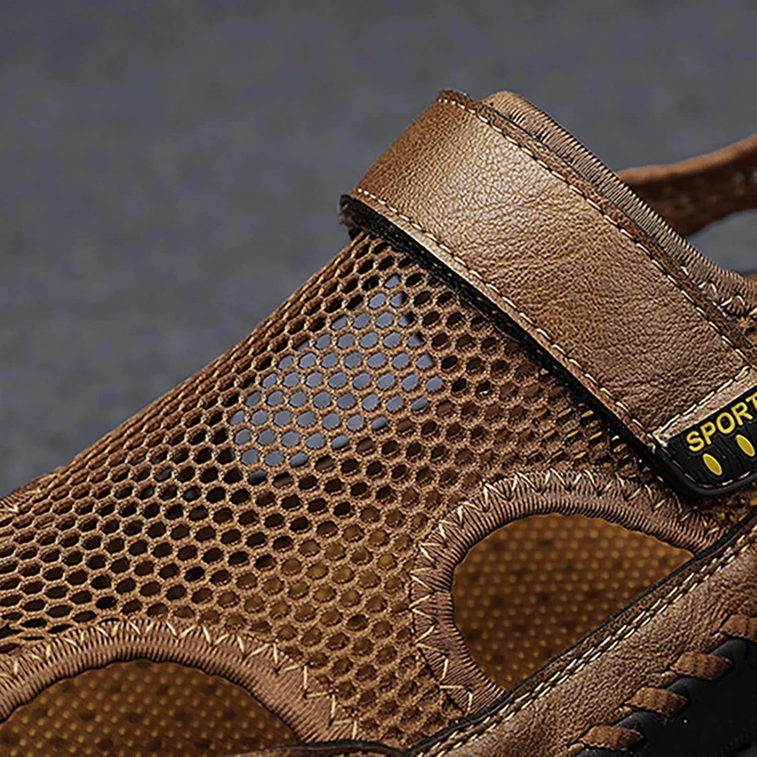 Men's Sandals Outdoor Summer Casual Thick Cushion Beach Water Fisherman Sandal Close Toe Mesh Leather Sandal