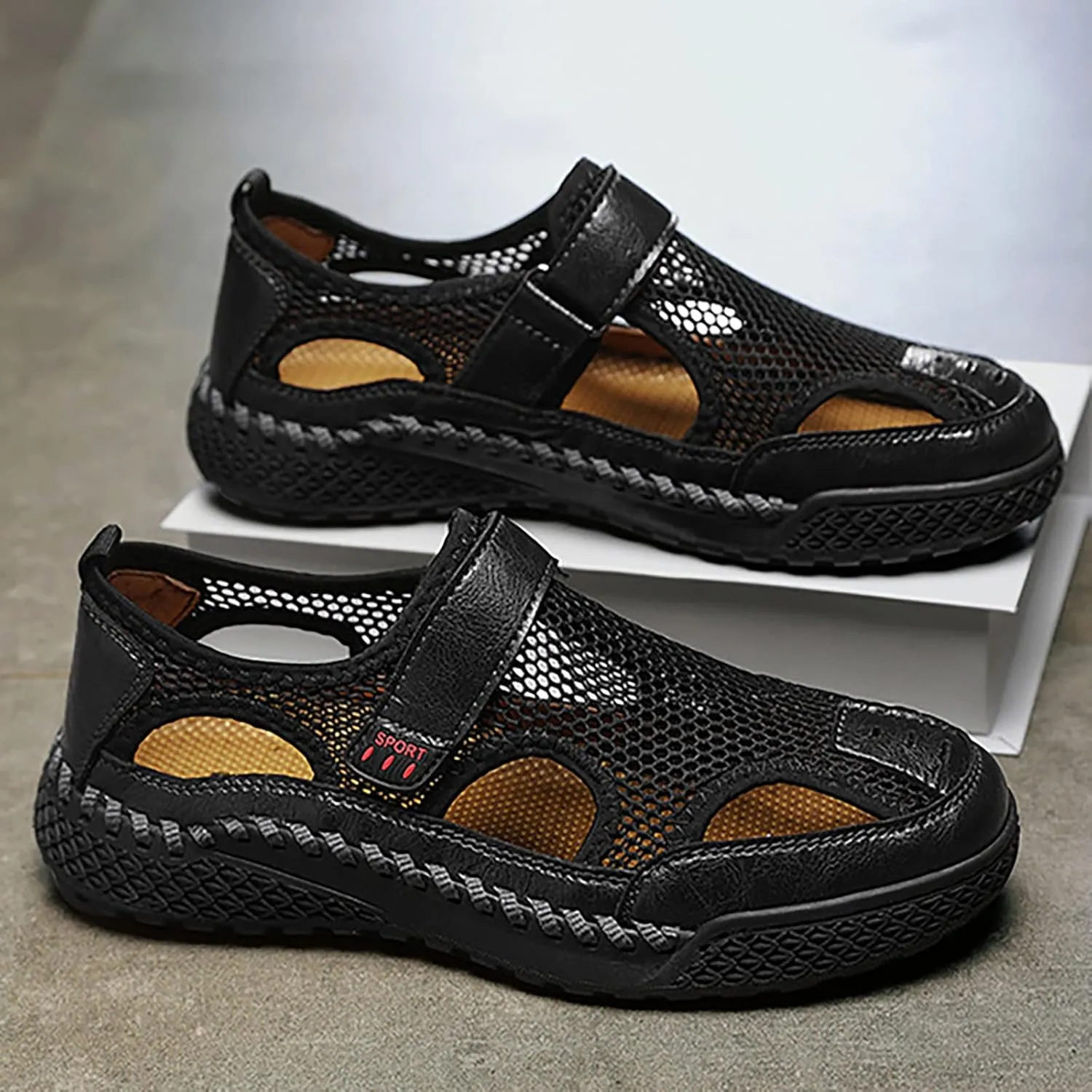 Men's Sandals Outdoor Summer Casual Thick Cushion Beach Water Fisherman Sandal Close Toe Mesh Leather Sandal