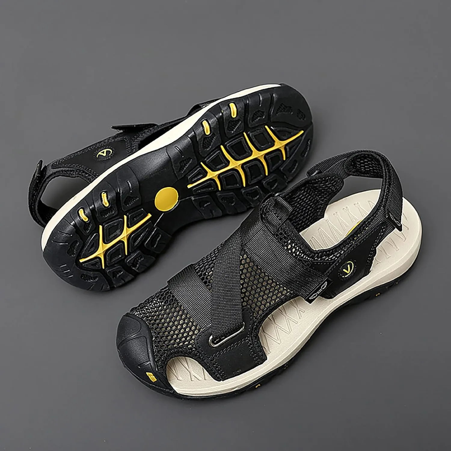Men's Sport Sandals with Breathable Mesh Athletic Water Shoes with Arch Support Close Toe Non Slip Summer Beach Sandal Men