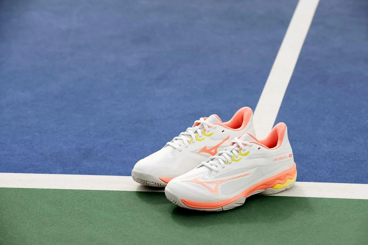 Mizuno Women's Wave Exceed Light 2 Ac Women
