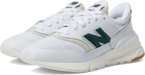 New Balance Men's Modern Sneaker