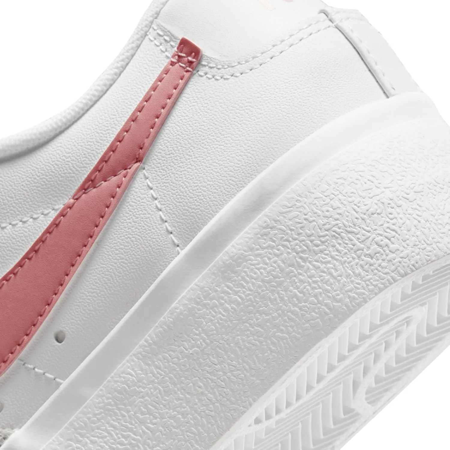 Nike Blazer Low Platform White/Pink Glaze-Summit White DJ0292 103 Women's Size 11