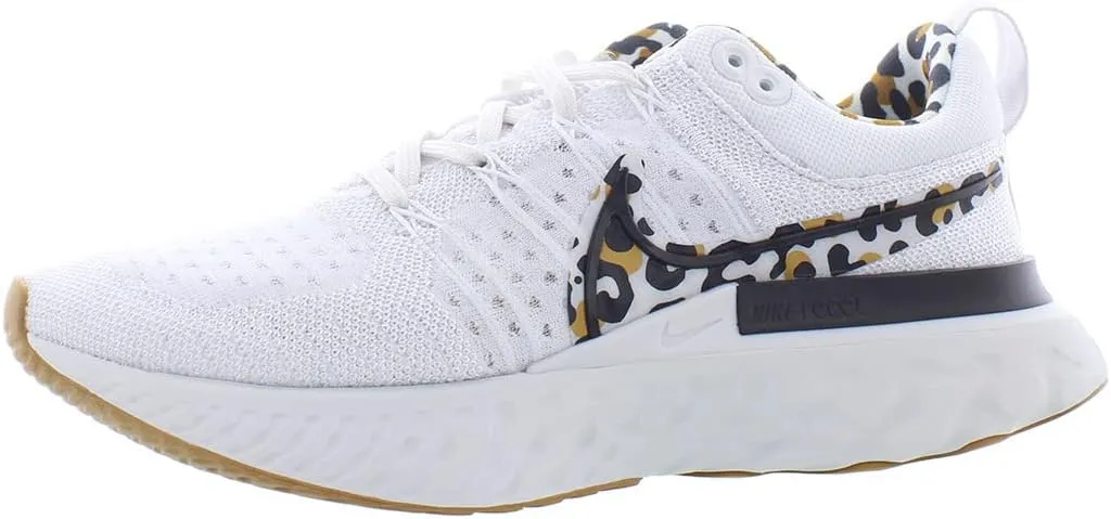 Nike Womens React Infinity Run Casual and Fashion Sneakers White 6 Medium (B,M)