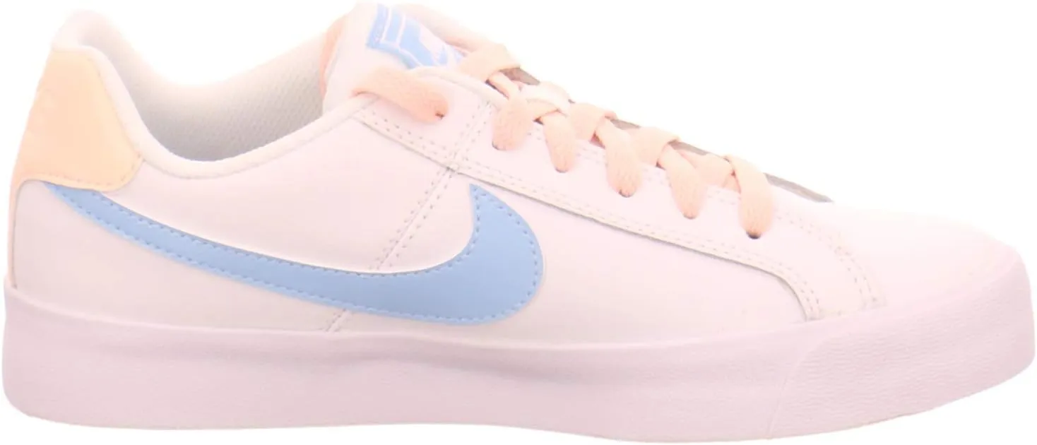 Nike Women's Sneaker