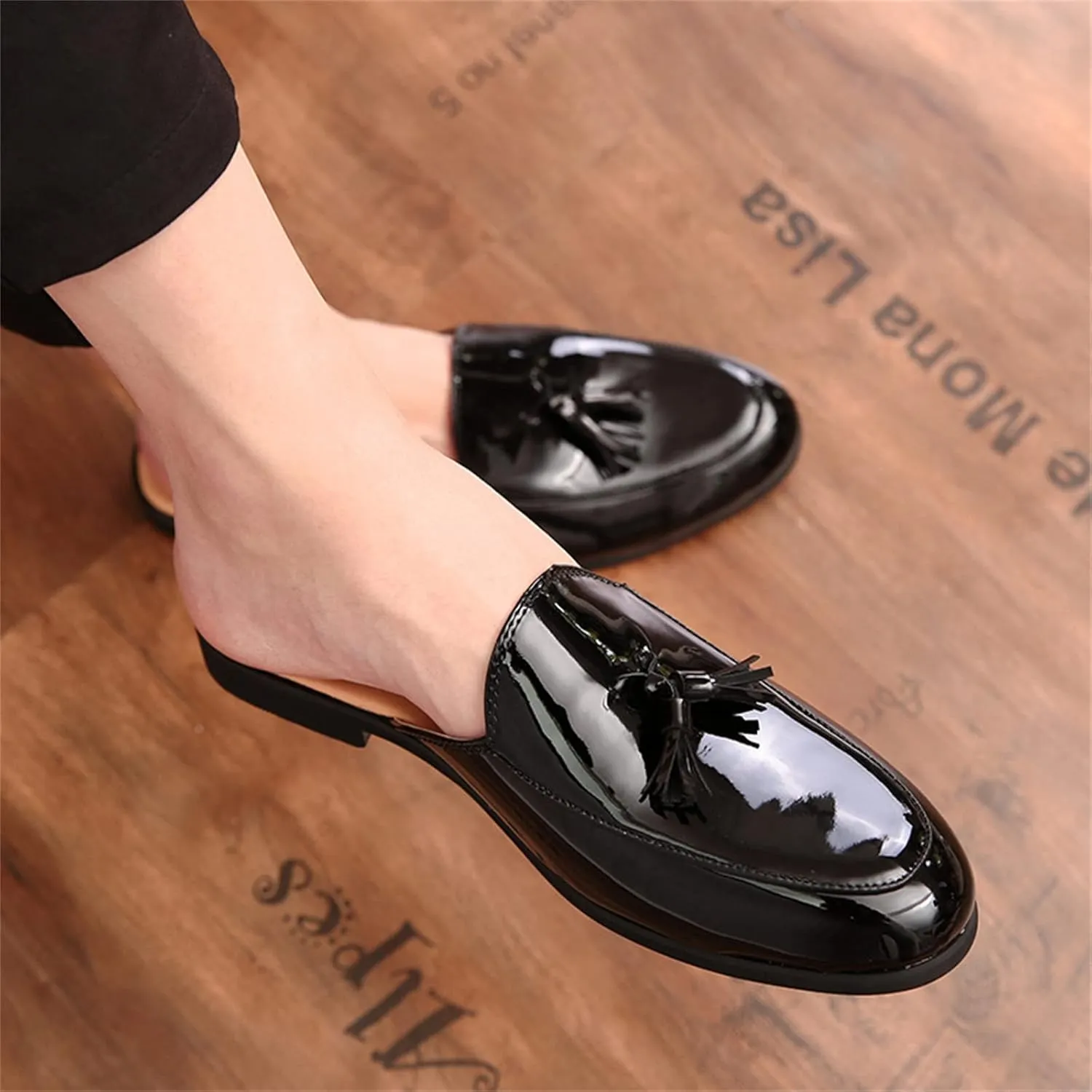 ORNVEION Men's Tassel Faux Patent Leather Flat Slip-on Mules Sandals,Fashion Lightweight Wingtip Backless Pointy Smoking Dress Slippers Classic Casual Half Loafers Sandals