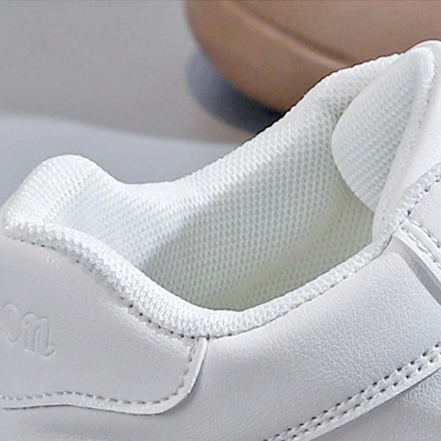 Orthopedic Comfortable Sneakers for Women Slip On Walking Shoes with Arch Support Casual Loafers Plantar Fasciitis Relief Foot Pain Diabetic