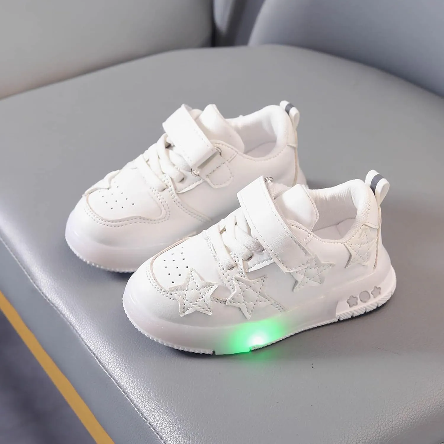 Sneakers for Girls Children's Casual LED Light Up Tennis Shoes Girls Leather Soft Up Lace Kids Girls Board Shoes