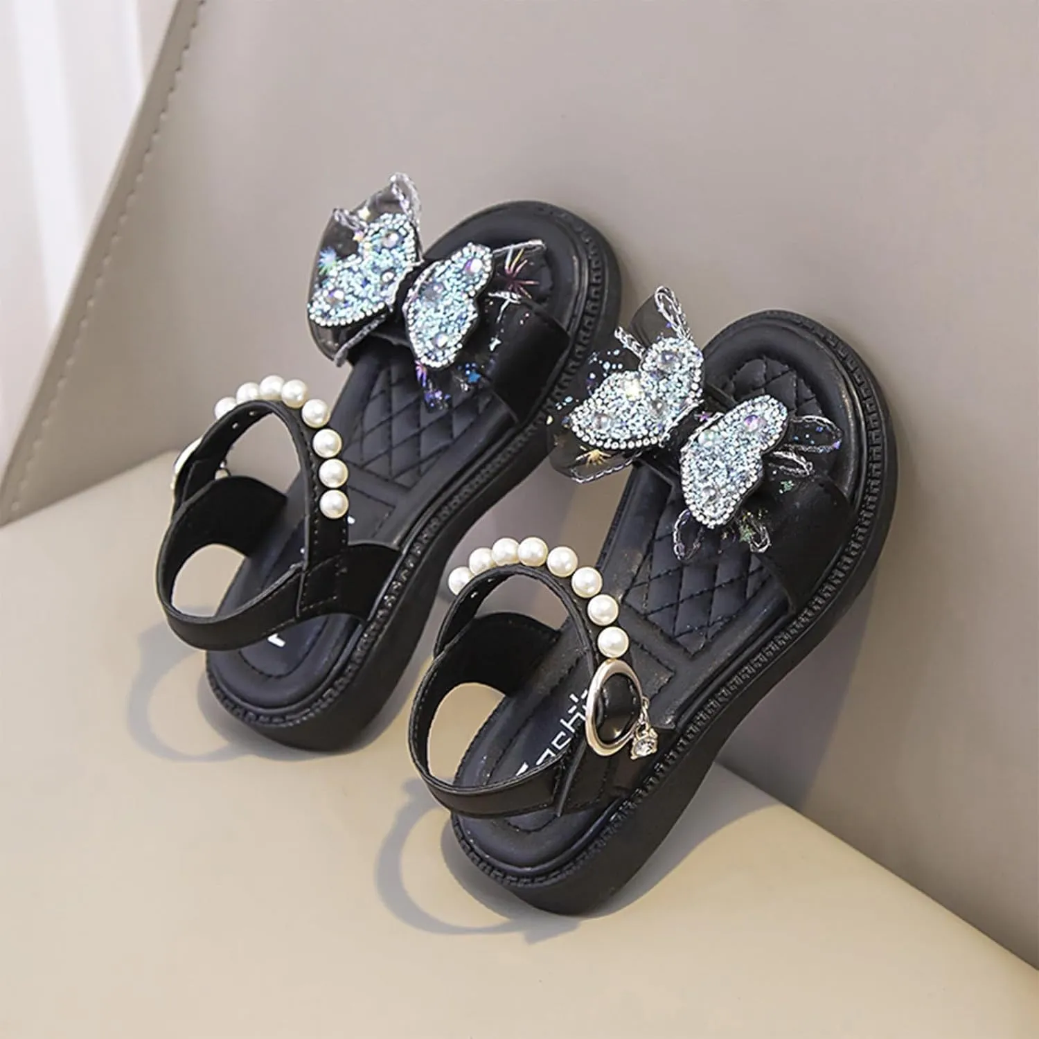 Summer Crystal Bow Fashionable and Stylish Little Girl Shoes for Middle and Large Children Little Girls White Sandals