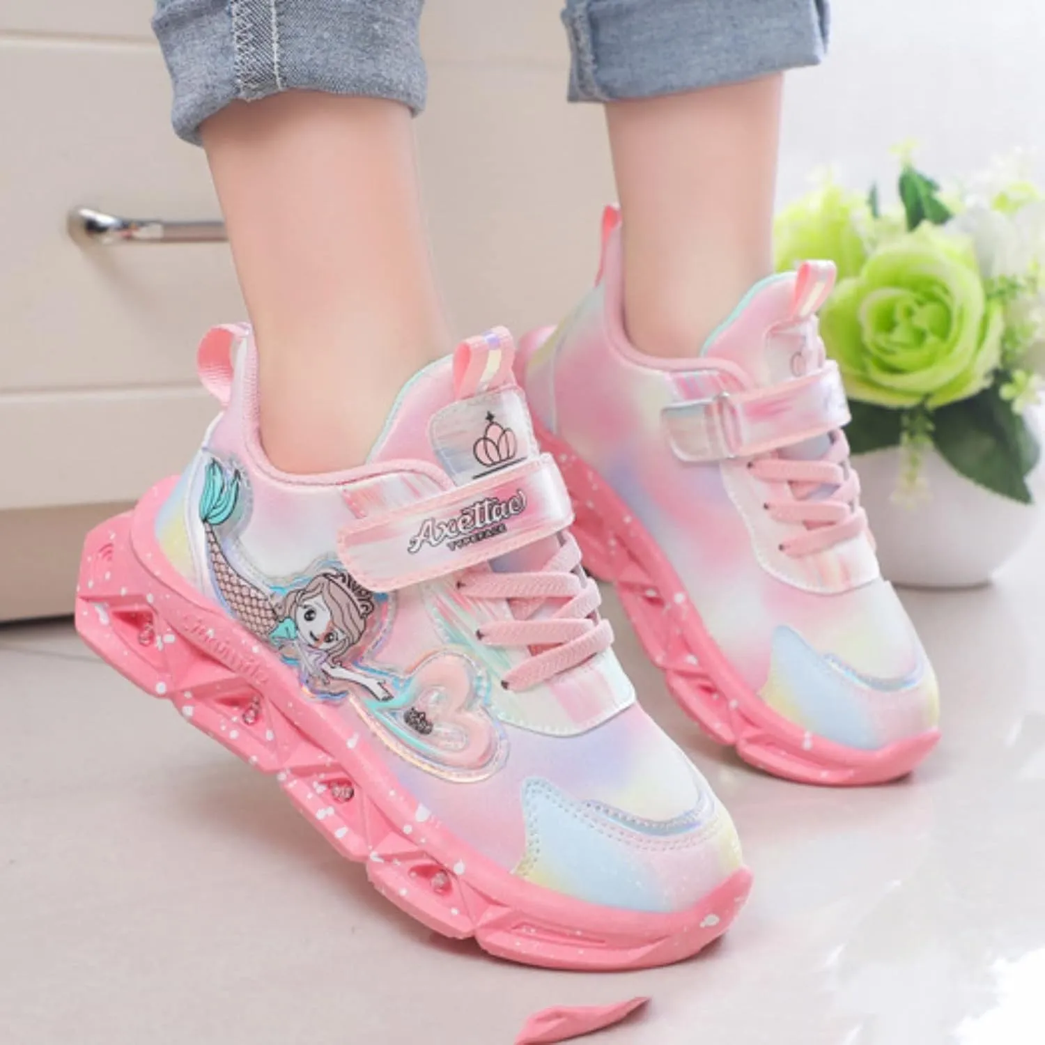 Toddler Girl Light Up Shoes Lights Breathable Lightweight Casual Luminous Shoes Kids Led Shoes